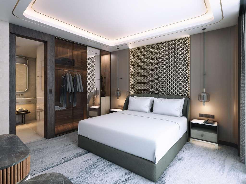Embassy Suites By Hilton Dubai Business Bay Room photo
